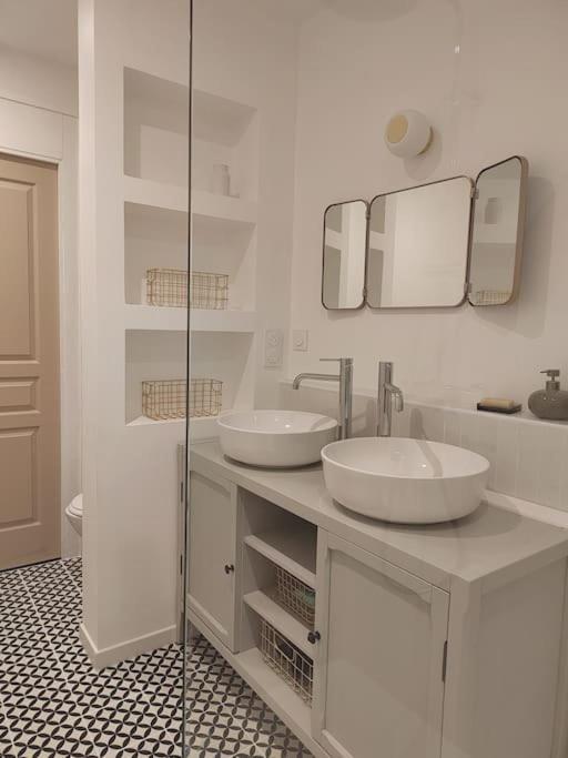 Magnifique Appartement Le Nid Des Thermes バニエール・ド・ビゴール エクステリア 写真